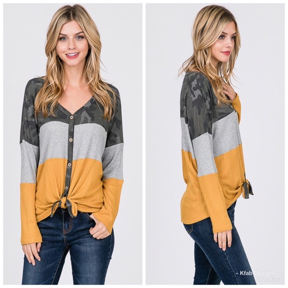 ❤️LAST 1! Waffle Knit Camo Color Block Top! - Picture 4 of 4